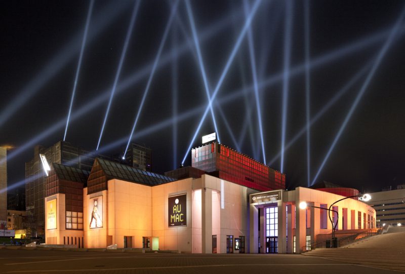Rafael Lozano-Hemmer, Articulated Intersect, Relational Architecture 18, 2012