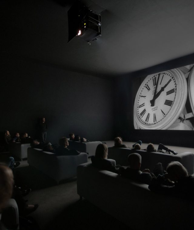 Christian Marclay: The Clock – MAC Montréal