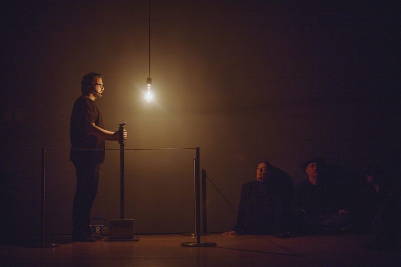 Rafael Lozano-Hemmer, Pulse Room, 2006