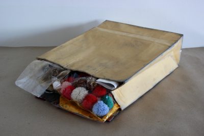 Liz Magor, Pompom, 2014