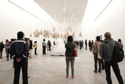 Rafael Lozano-Hemmer, Vicious Circular Breathing, 2013