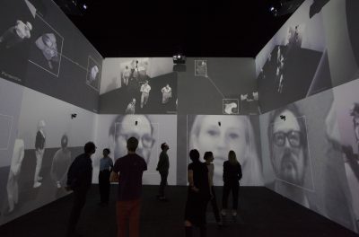 Rafael Lozano-Hemmer (en collaboration avec Krzysztof Wodiczko), Zoom Pavilion, Mexico, 2015