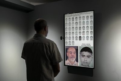 Rafael Lozano-Hemmer, Level of Confidence, 2015