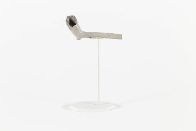 Nadia Myre, Pipe, 2017