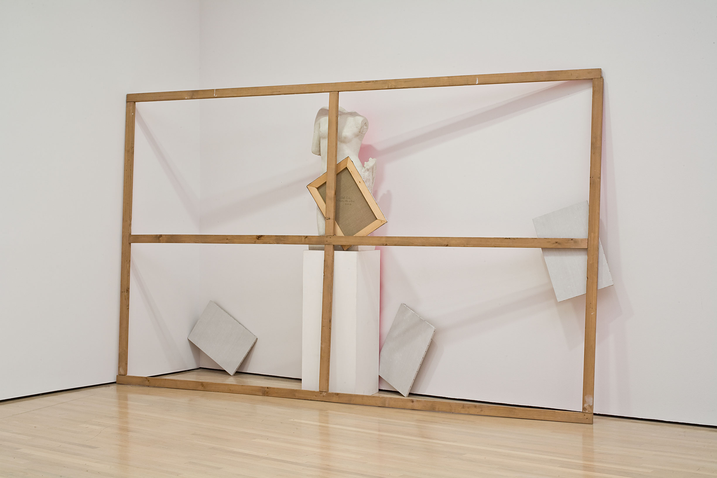 L’Origine della pittura, 1982-1983, Wooden stretcher, canvas mounted on stretchers, plaster mold on painted base and fluorescent paint.