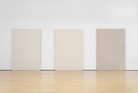 Triptyque toile et sable, 1983, Claude Tousignant, Acrylique sur toile.