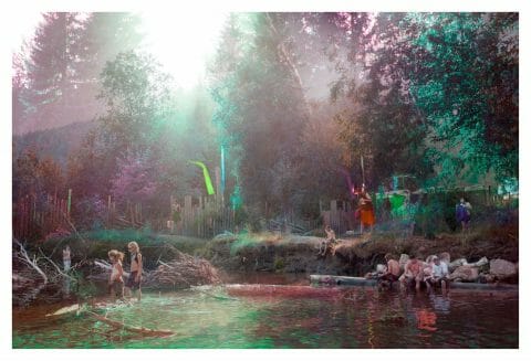 Rainbow River (de la série « Field Trip »), 2015, Sarah Anne Johnson, Épreuve à développement chromogène, 2/5.